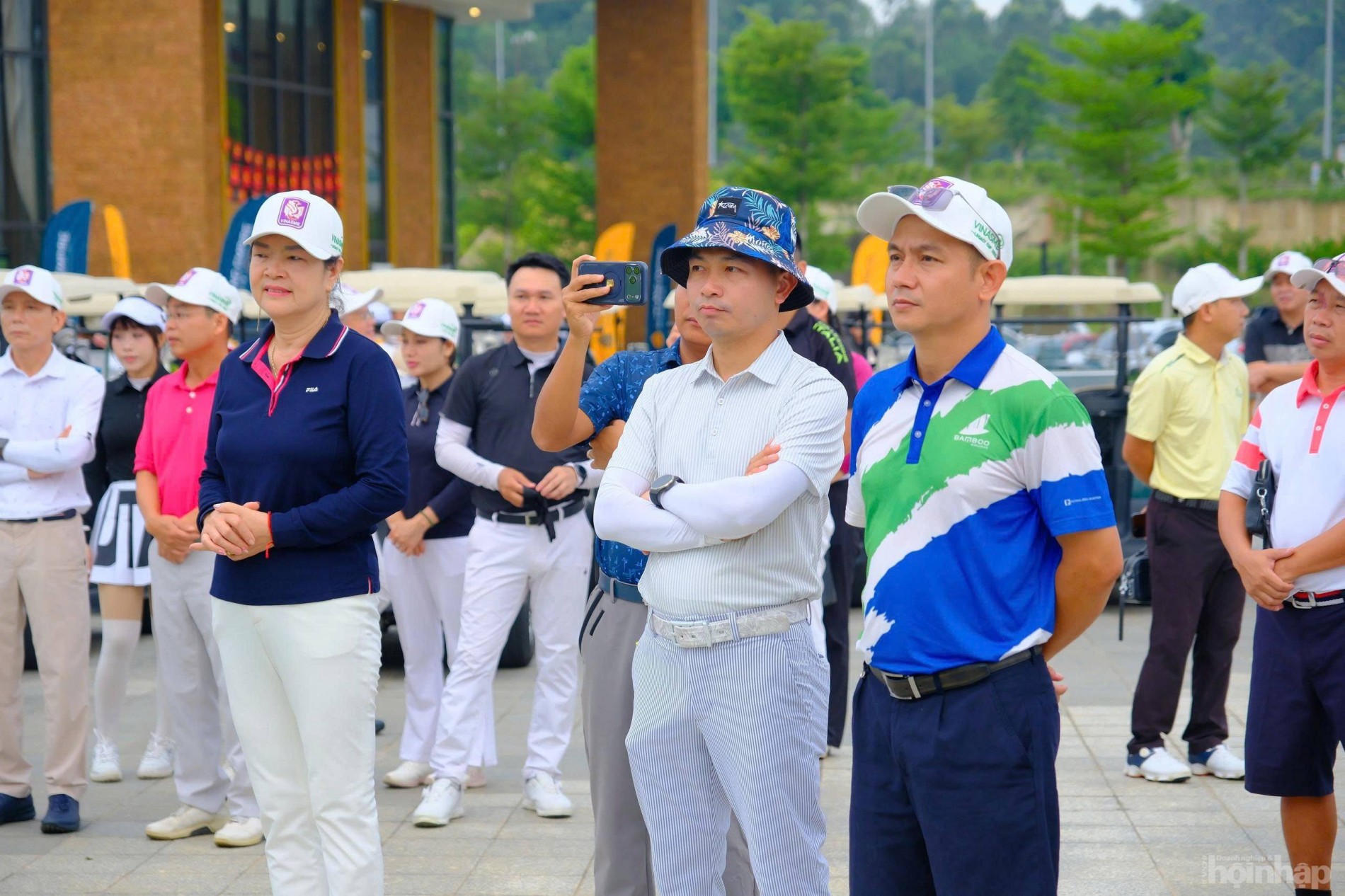 cac_golfer_lang_nghe_ban_to_chuc_cong_bo_dieu_le_giai_vinasme_legacy_cup_2026
