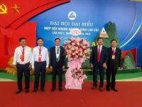 LÃNH ĐẠO HIỆP HỘI DNNVV PHÚ THỌ DỰ ĐẠI HỘI HIỆP HỘI DOANH NGHIỆP TỈNH LÀO CAI