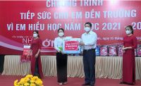 Lãnh đạo Hiệp hội tham gia chương trình Tiếp sức cho em đến trường – Vì em hiếu học và trao nhà tình nghĩa tại Thanh Sơn